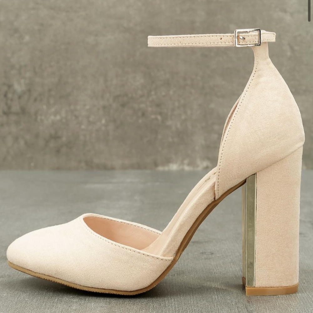 Lulu’s, Laura Light Nude Suede Ankle Buckle Strap Heels, Women’s 8 Wedding Shoes